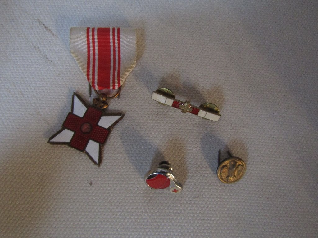 Fantastique lot de décorations de la Croix Rouge Belge, Enlèvement ou Envoi