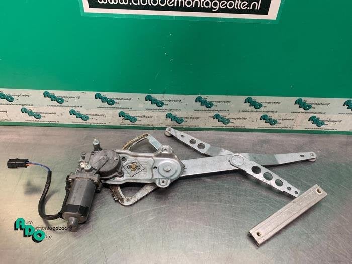 Mécanique vitre 4portes avant gauche d'un Jaguar XJ, -, 3 mois de garantie, Utilisé, Jaguar