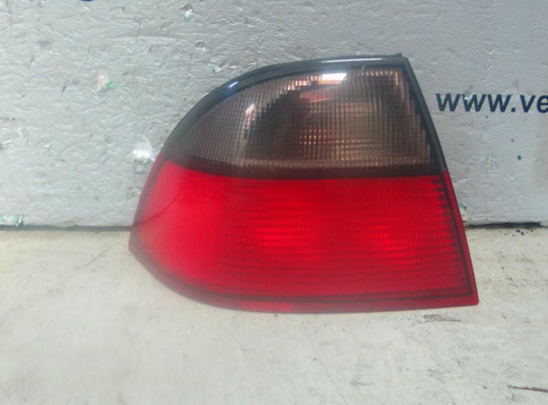 ARRIÈRE ENSEMBLE FEUX ARRIÈRES GAUCHE Saab 9-5 (YS3E), Utilisé, Saab