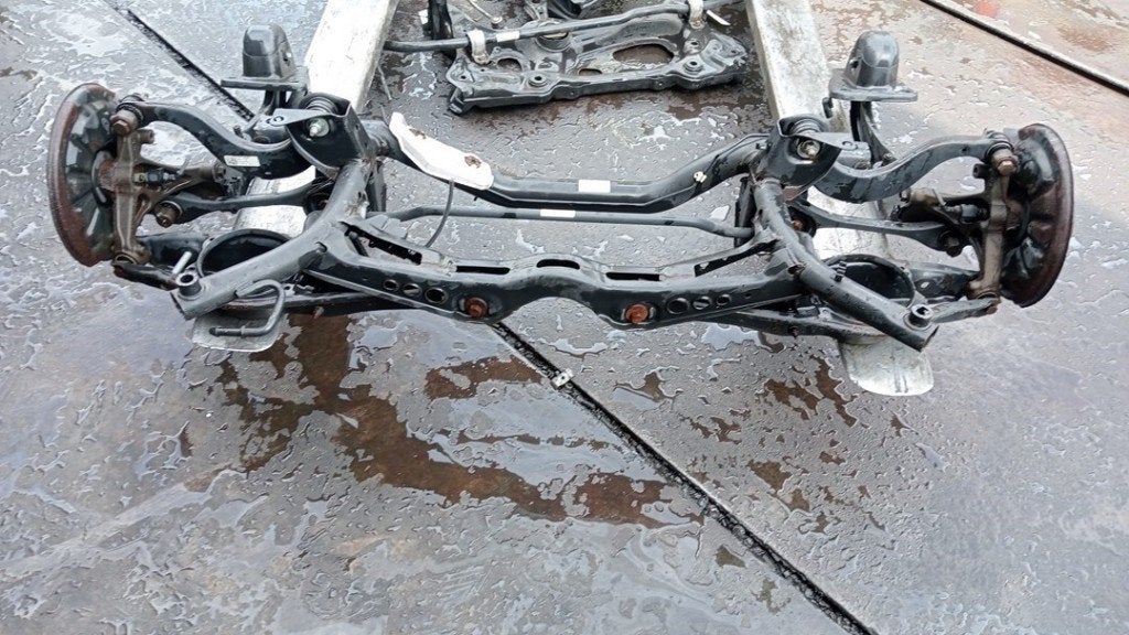 BERCEAU MOTEUR Golf VII Variant (AUVV) (|5Q0505315H|), Utilisé, Volkswagen