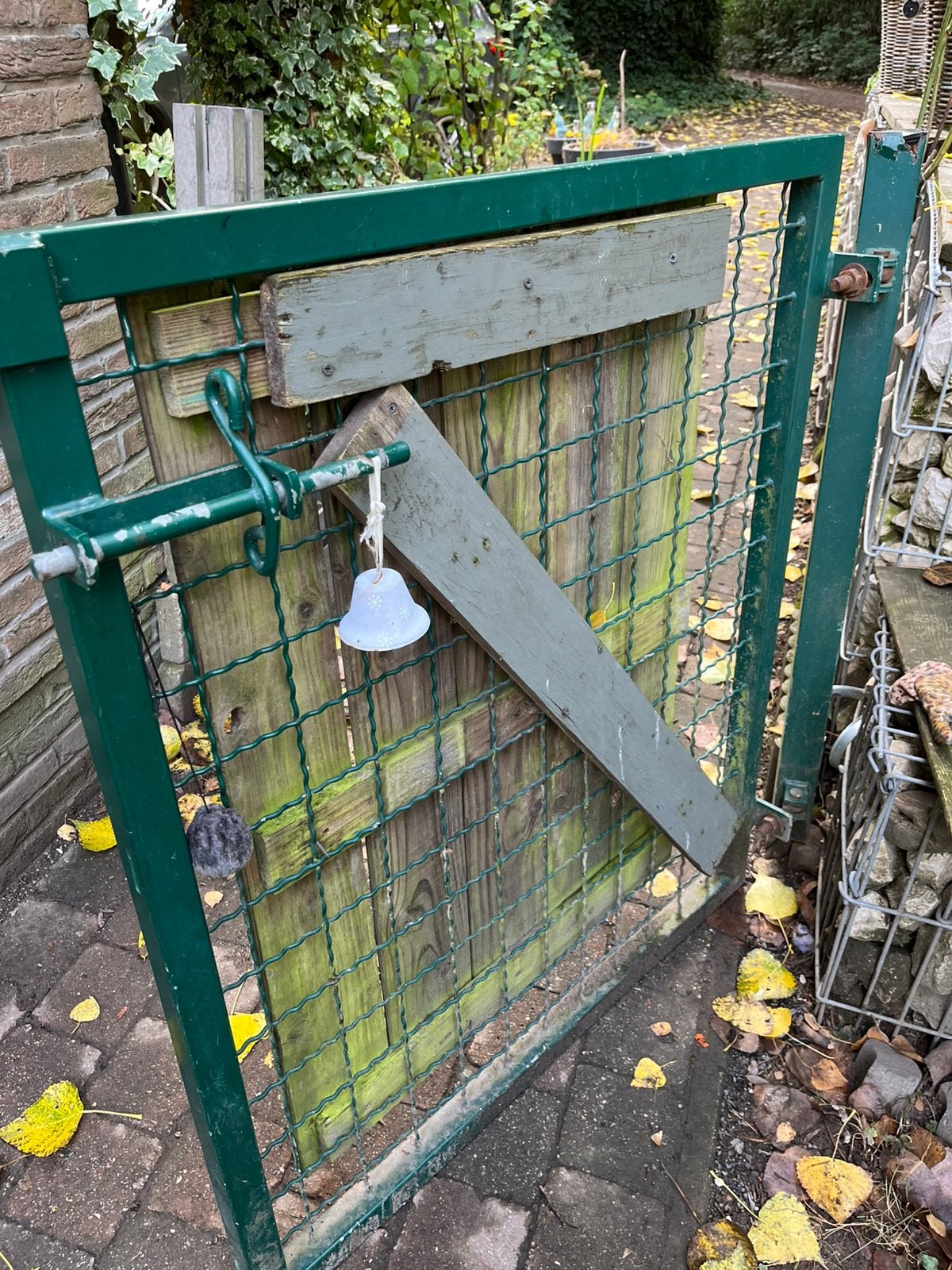 Poort met bevestiginghaken en paal, Ophalen, 100 tot 150 cm, 100 tot 150 cm, Zo goed als nieuw
