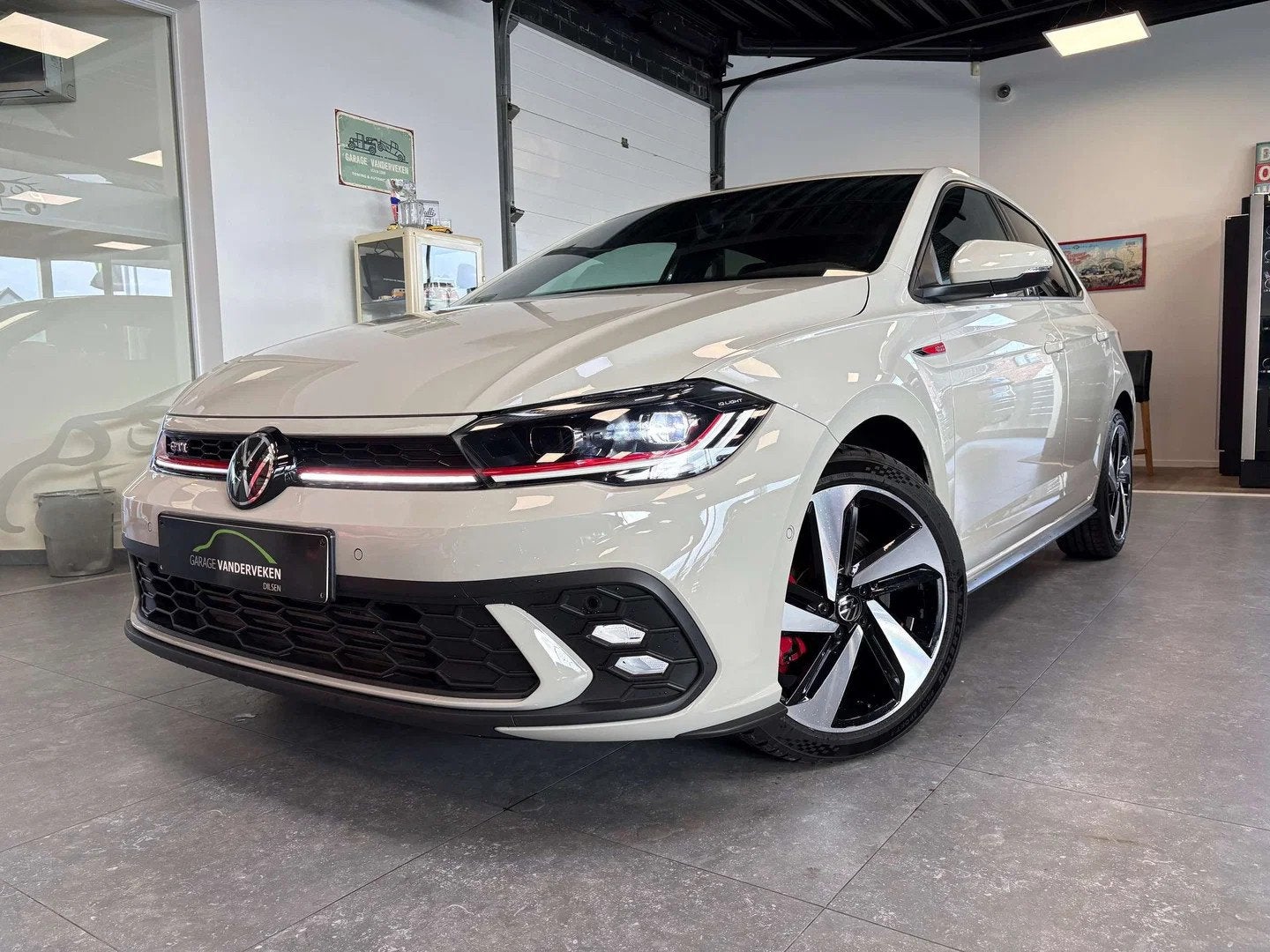 Volkswagen Polo GTI Polo GTI 2.0 TSI DSG (automatique), Autos, Argent ou Gris, Achat, Ordinateur de bord, Euro 6