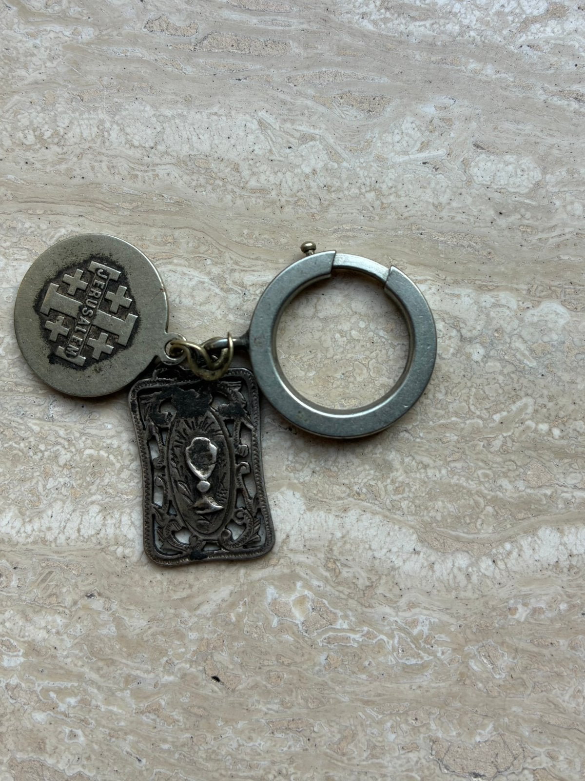 Medaille Jeruzalem kruis, communie, Verzenden, Gebruikt, Overige typen, Christendom | Katholiek