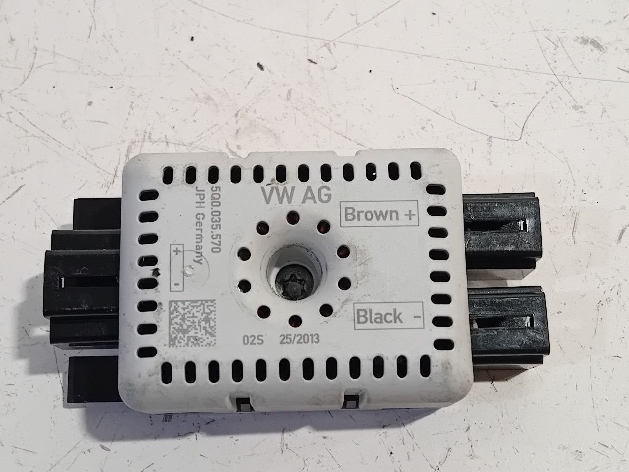 Antenne versterker Seat Leon, Auto diversen, Autoradio's, Ophalen of Verzenden, Van der Ven Autorecycling B.V., Onderdelen@venauto.nl
