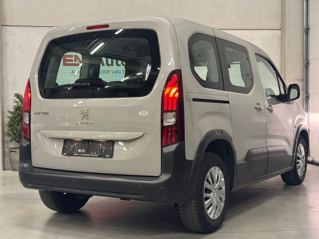 Peugeot Rifter 1.2 Benzine 5 Plaats-Airco-1Ste eig.-Cruise, Voorwielaandrijving, 1199 cc, Bedrijf, 5 deurs