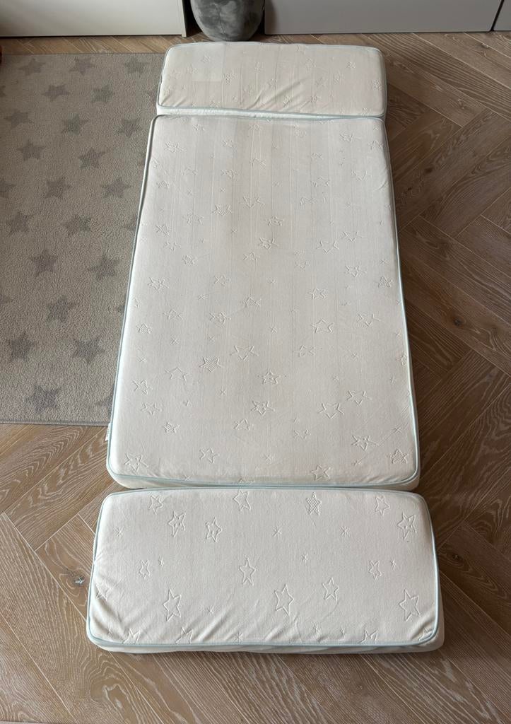 IKEA VYSSA SOMMAT uitschuifbaar matras - Zeer goede staat, Kinderen en Baby's, Ophalen, 85 tot 100 cm, Zo goed als nieuw, Matras