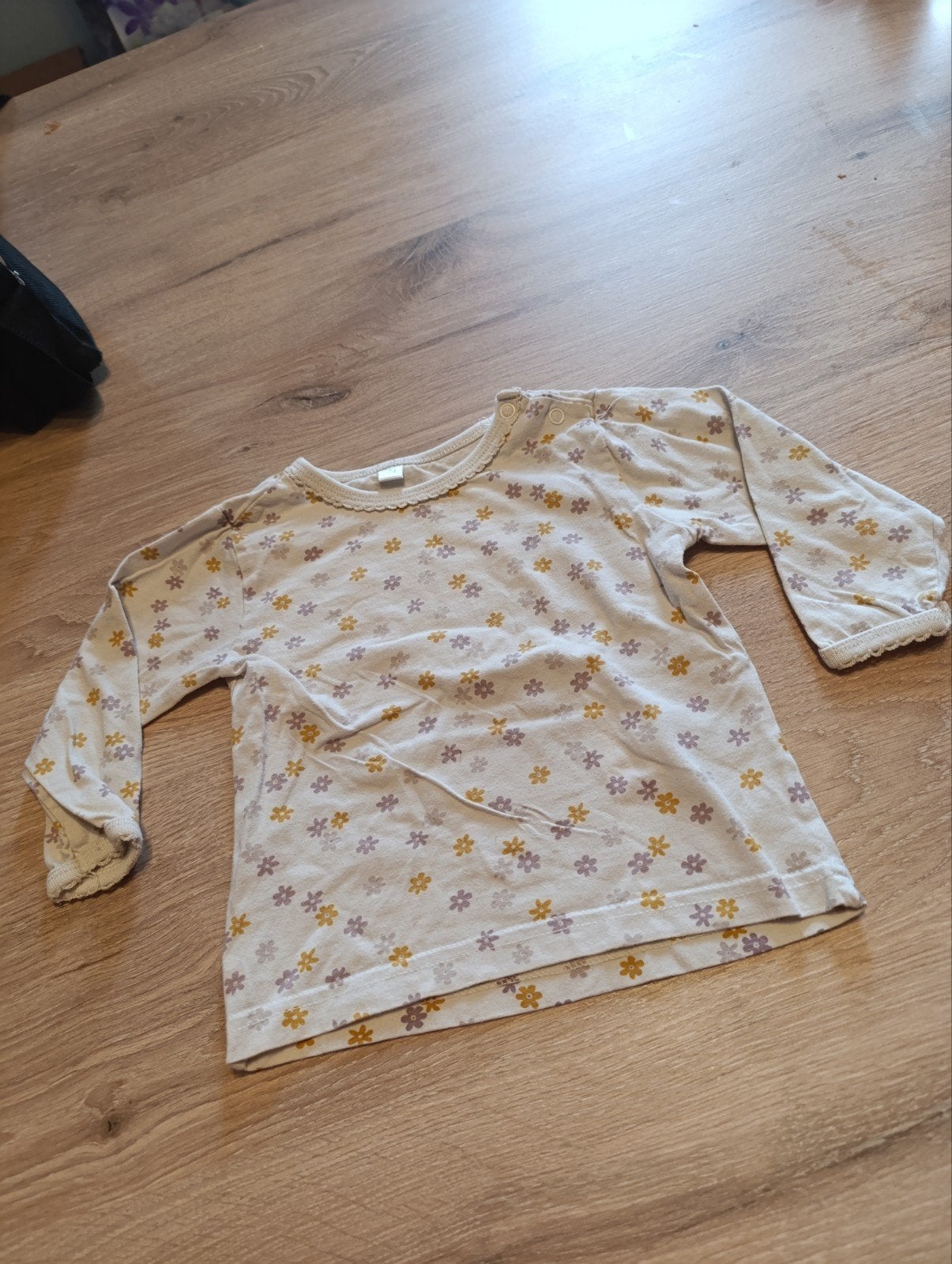 a vendre petite blouse 9/12 moi, Enlèvement