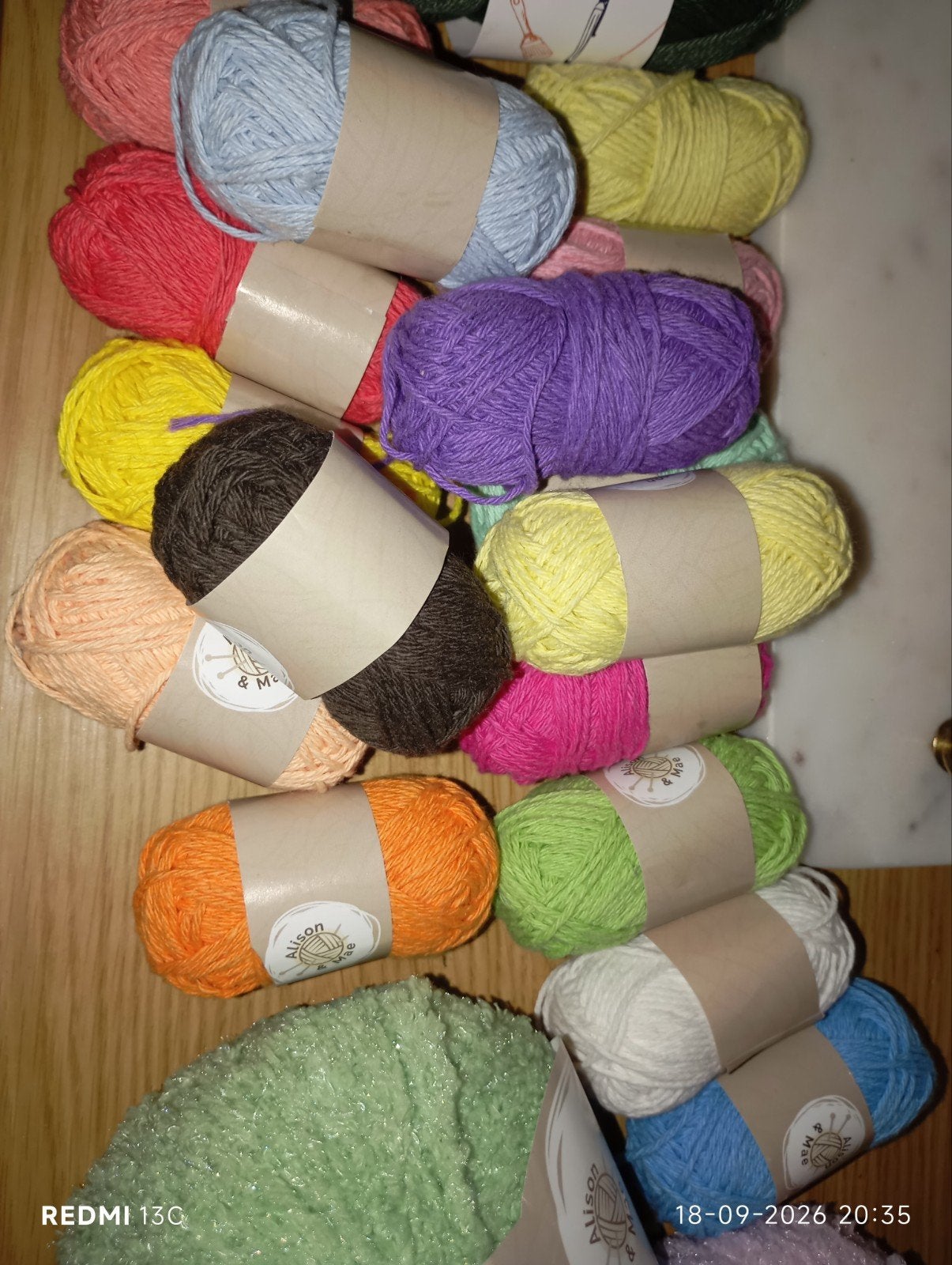 leuke gekleurde garen, Hobby & Loisirs créatifs, Enlèvement, Neuf, Tricot ou Crochet