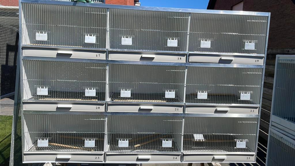 Vogelkooi 3 kooien- 9 vakken, Dieren en Toebehoren, Ophalen, Zo goed als nieuw, Vogelkooi