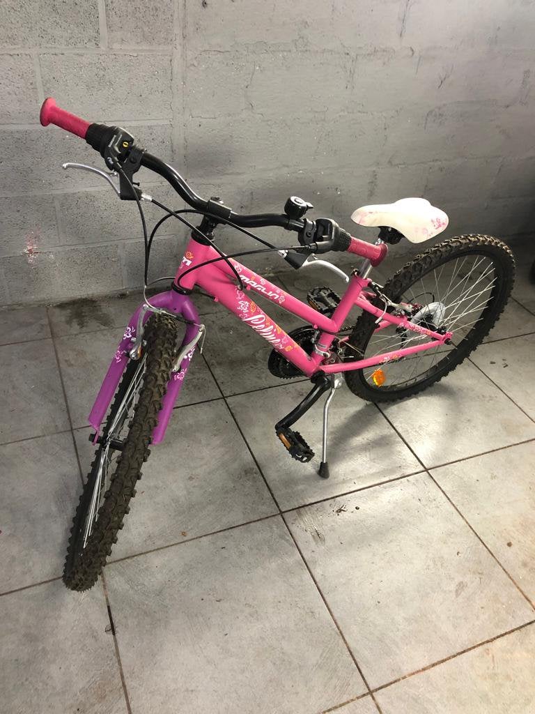 Velo pour fille, Enlèvement, Comme neuf, 22 pouces