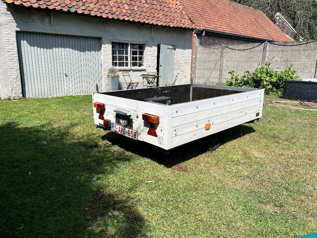 aanhangwagen, Enlèvement, Utilisé