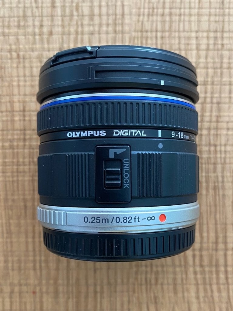 Olympus 9-18mm F/4.0-5.6 zwart ED M.Zuiko Digital, Audio, Tv en Foto, Foto | Lenzen en Objectieven, Ophalen of Verzenden, Gebruikt