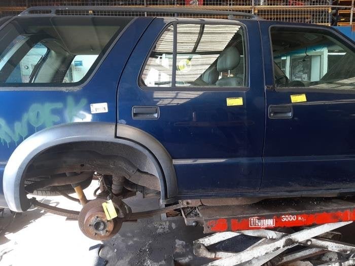 Portière 4portes arrière droite d'un Chevrolet Blazer, Autos : Pièces & Accessoires, -, 3 mois de garantie, Utilisé, Porte