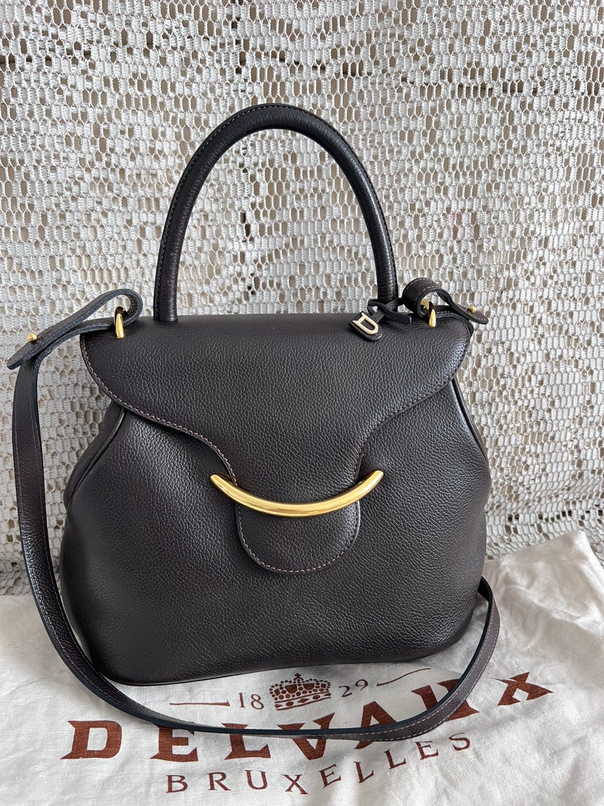 Onberispelijke tas van het model DELVAUX Baltimore, Handtassen en Accessoires, Ophalen of Verzenden, Zo goed als nieuw, Leer