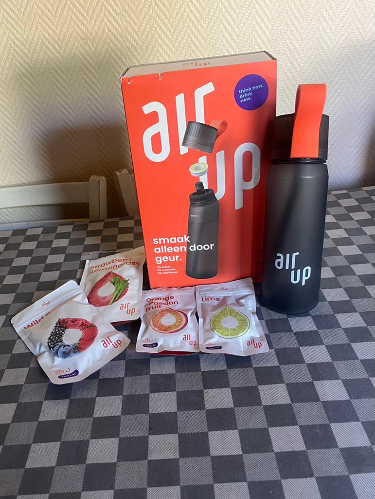 Air up fles met smaakjes, Sport en Fitness, Drinkbussen, Ophalen of Verzenden, Zo goed als nieuw