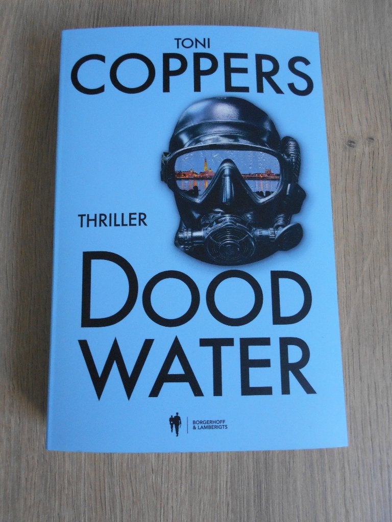 Dood water - Toni Coppers, Enlèvement, Neuf