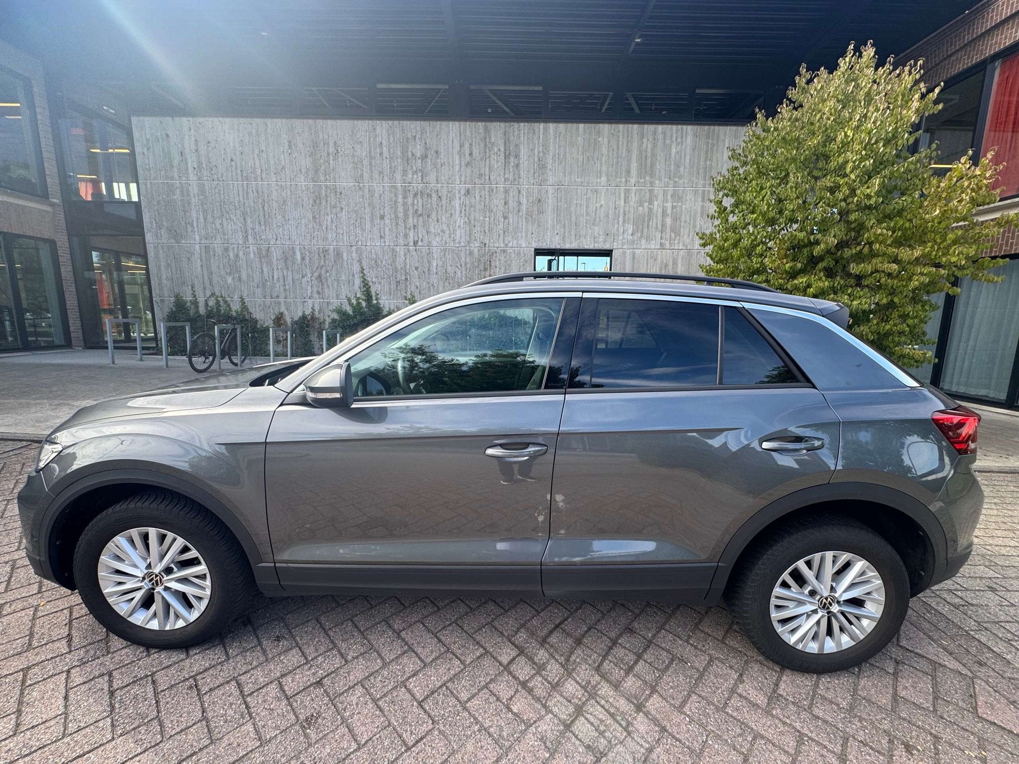 Volkswagen T-Roc 1.0 TSI Style*NAVI*CRUISE*PDC*LED*CARPLAY*L, Auto's, https://public.car-pass.be/vhr/38cecb71-93c0-4d2d-b70c-9e4ea72a149a