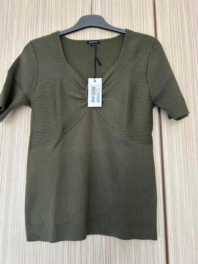 Pull Caroline biss kaki 40, Kleding | Dames, Ophalen of Verzenden, Zo goed als nieuw, Maat 38/40 (M), Korte mouw