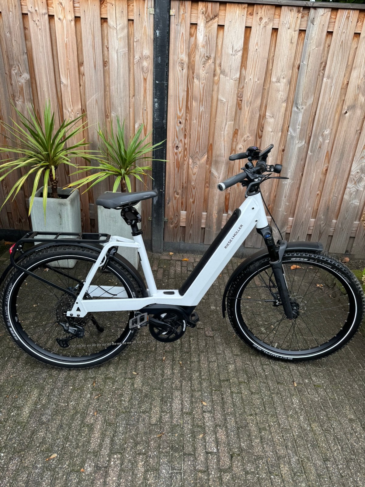 Demo Riese en Muller Nevo4 Touring 2025 Cues10, Riese & Müller, 51 à 55 cm, 50 km par batterie ou plus, Comme neuf
