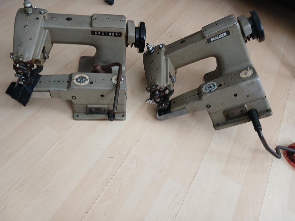 Machine industrelle 100 euros les 2