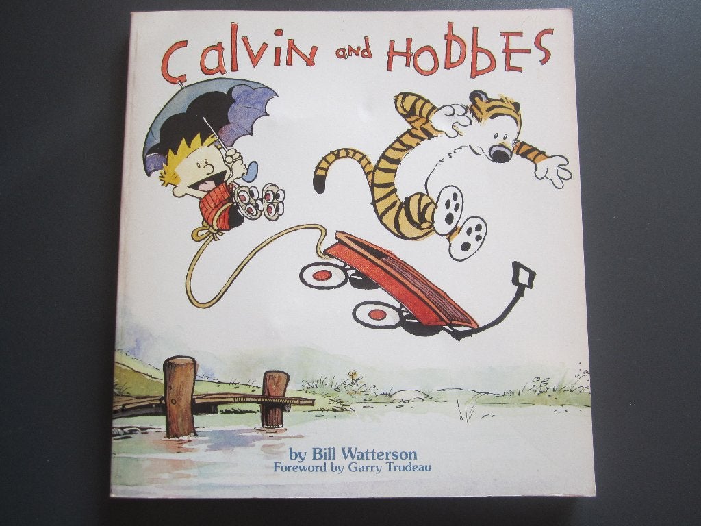 Calvin en Hobbes Door Bill Watterson Voorwoord Garry Trudeau, Boeken, Gelezen, Eén stripboek, Ophalen of Verzenden, Trudeau Watterson