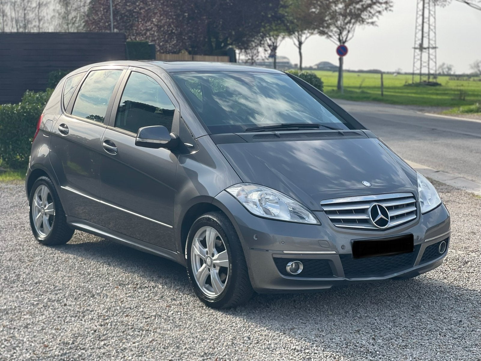Mercedes a180 avantgarde, Autos, Achat, Boîte manuelle, Toit ouvrant, Diesel