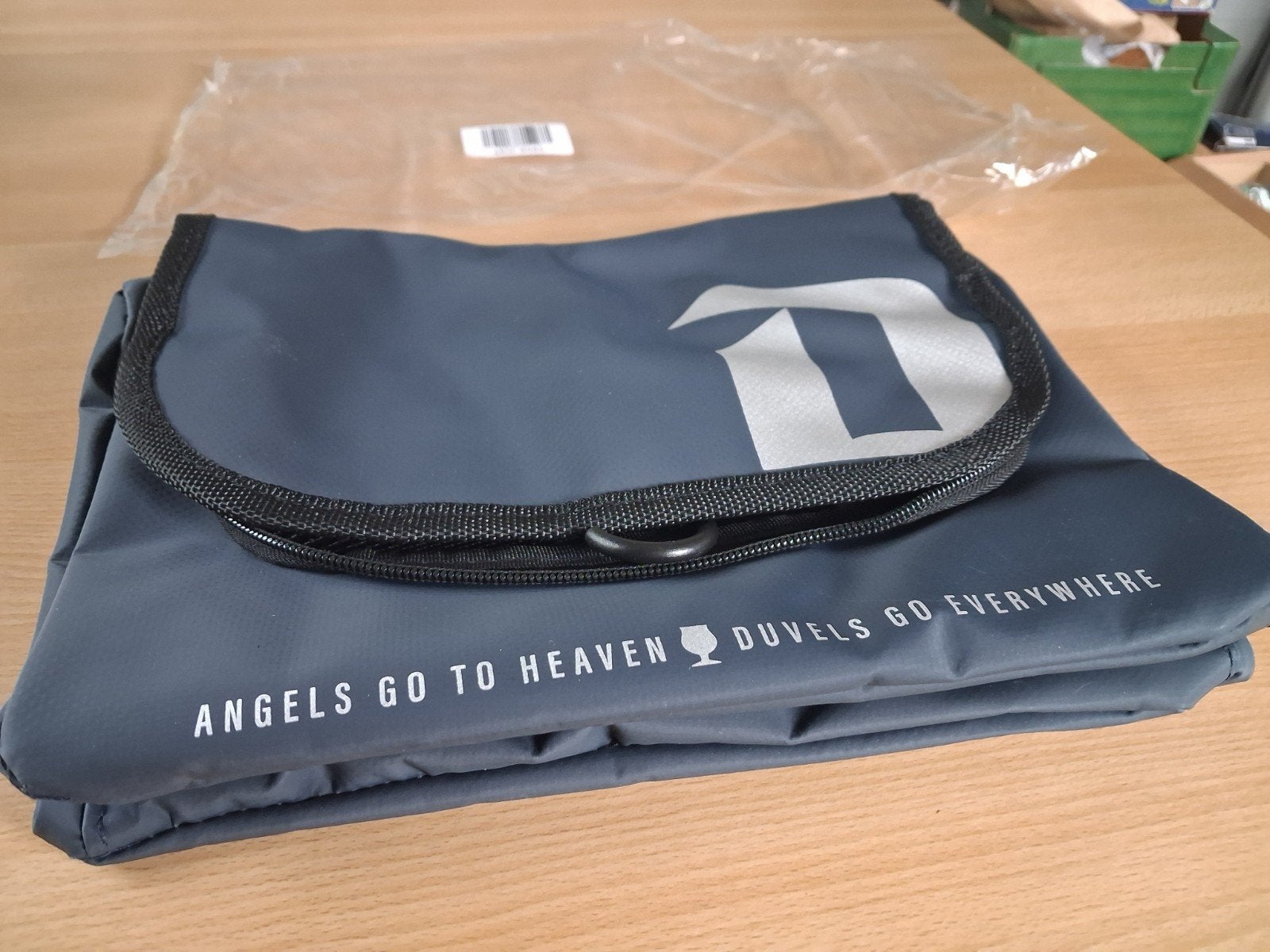 Trousse de toilette Duvel, Enlèvement ou Envoi, Neuf