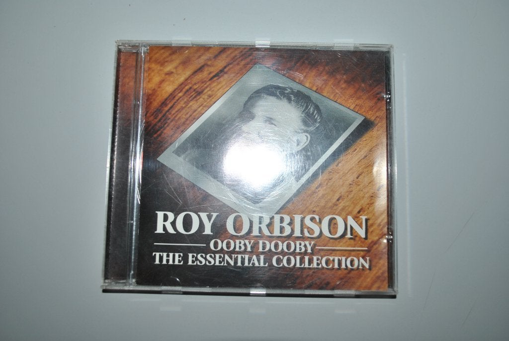 Roy Orbison "Essential Collection" Comme neuf, Envoi, Comme neuf