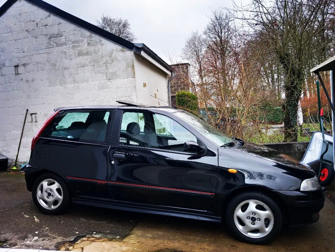 RARE PUNTO GT 1994 136v HOT HATCH, Auto's, Fiat, 100 kW, 1372 cc, 4 cilinders, 5 zetels