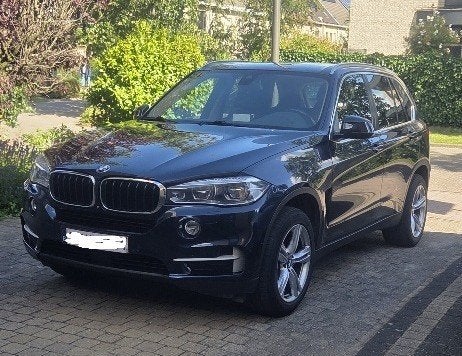 bmw x5  xdrive 3.0    7 zitplaatsen, Autos, BMW, Particulier, X5, Caméra 360°, 4x4, Caméra de recul, Airbags, Air conditionné