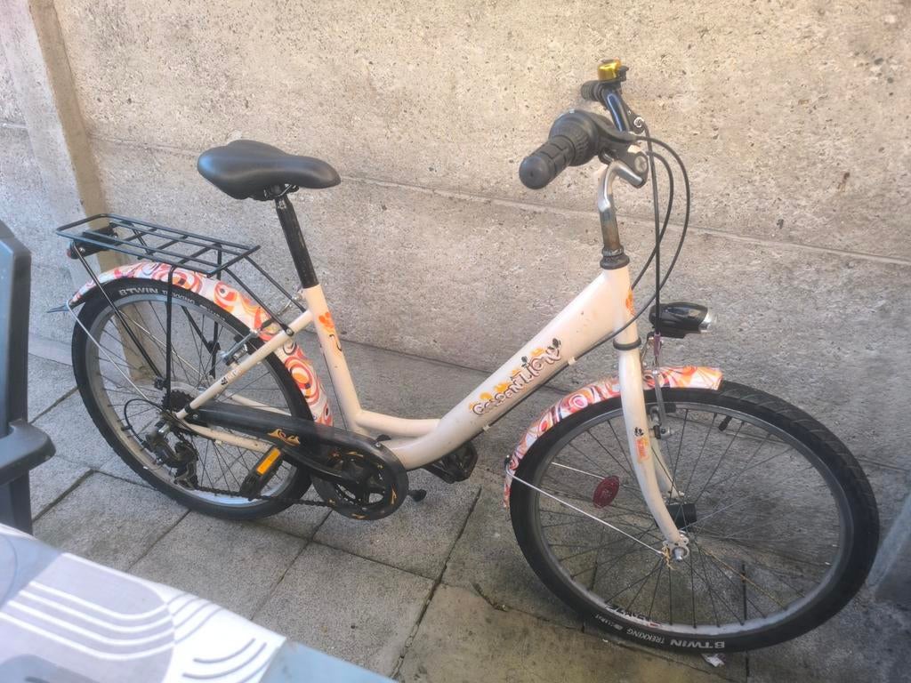 Kinderen fiets meisjes, Ophalen
