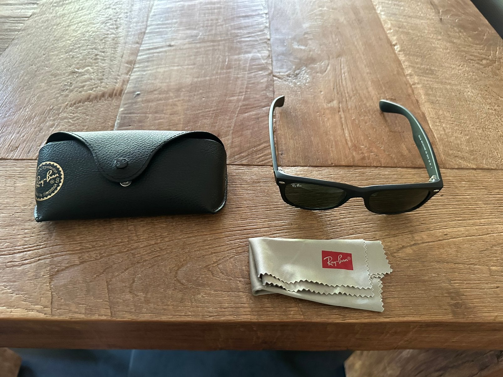 Lunettes de soleil Ray-Ban, Comme neuf, Enlèvement, Ray-Ban, Lunettes de soleil