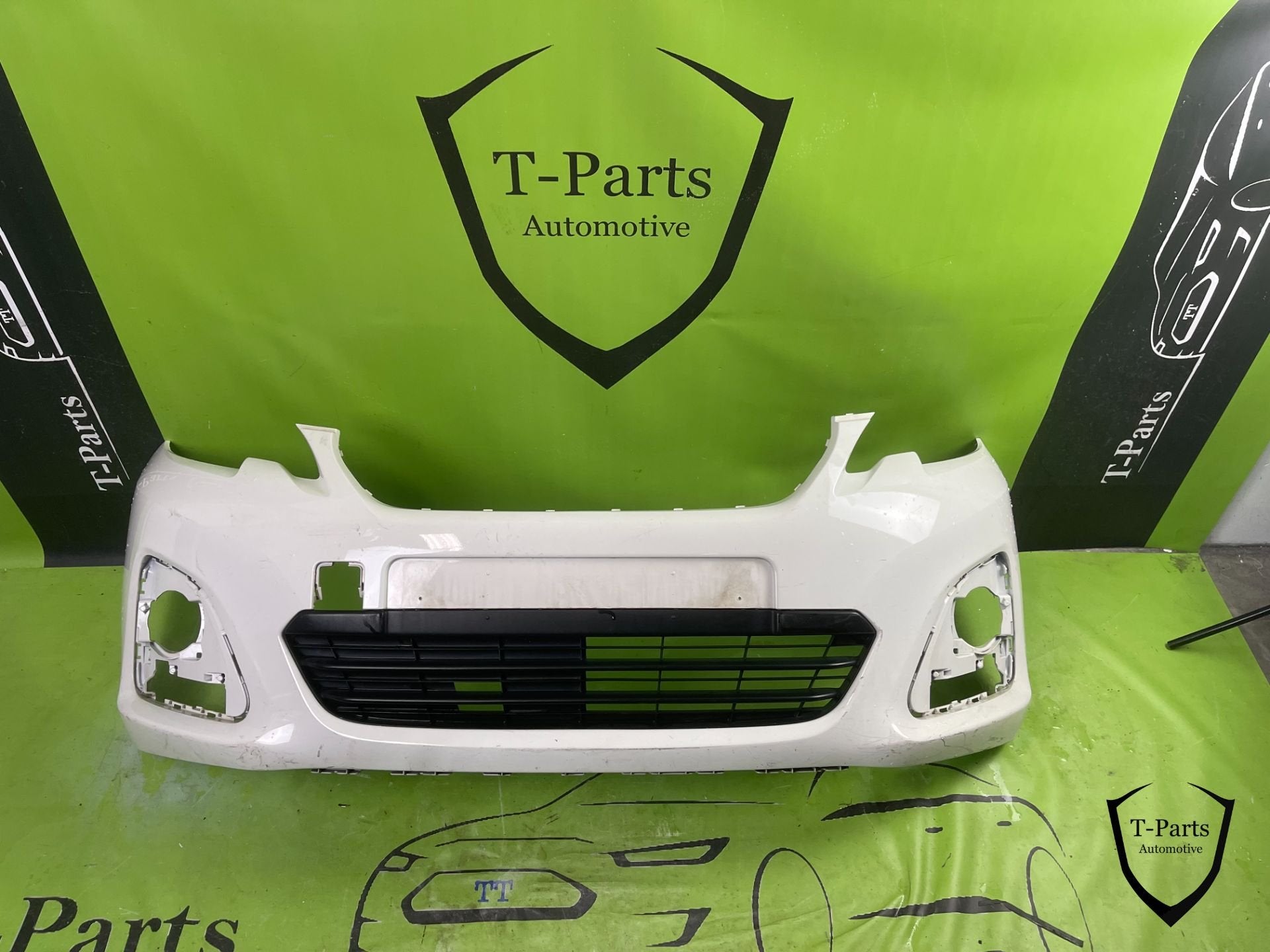 Peugeot 108 voorbumper bumper rooster 14+ grille 1612201580, Auto-onderdelen, Info@fabrikant.eu, Bumper, Fabrikant BV, Gebruikt