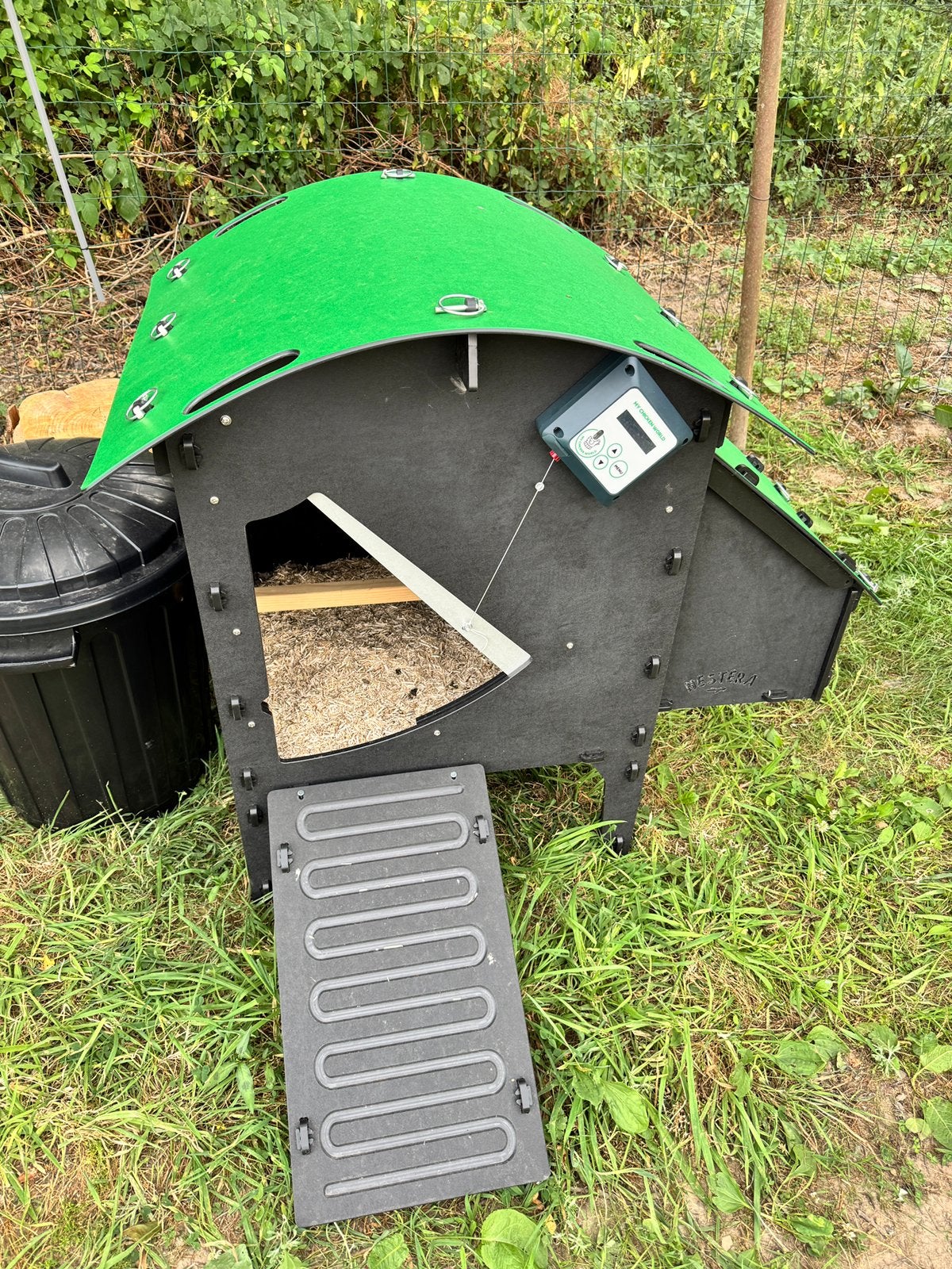 Nestera kippenhok met automatisch luik, Dieren en Toebehoren, Ophalen, Zo goed als nieuw