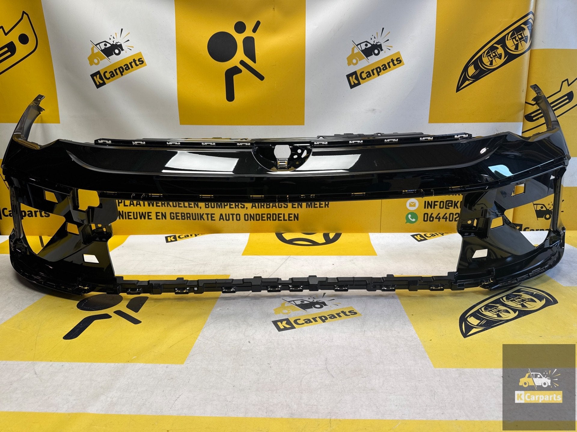 Voorbumper VW Golf 8 VIII 8.5 FACELIFT R 5H0807221Q 6XPDC, Info@fabrikant.eu, Bumper, Fabrikant BV, Gebruikt