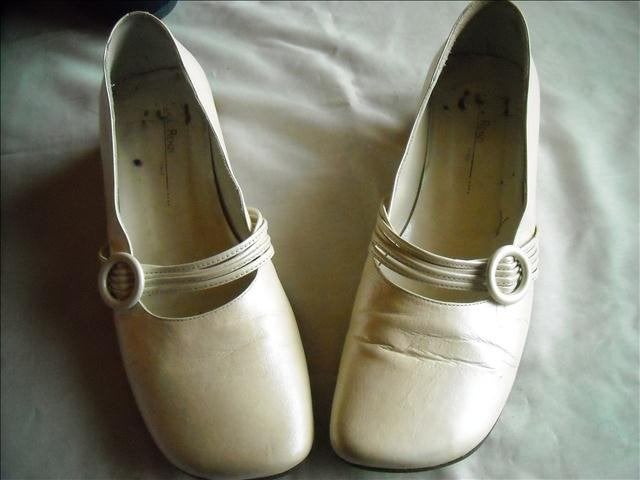 LUCA RENZI ( trouw ) schoenen maat 37 1/2, Enlèvement ou Envoi, Beige, Luca renzi, Comme neuf