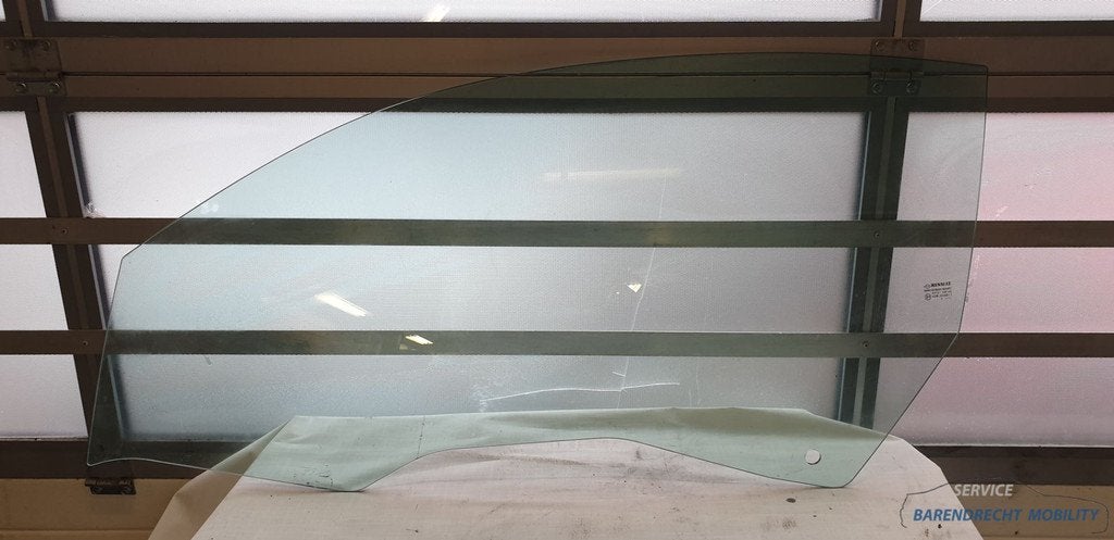 Vitre lat rale Megane II CC Renault vitre porte gauche c t c, Autos : Pièces & Accessoires, Vitres & Accessoires, Renault, Utilisé