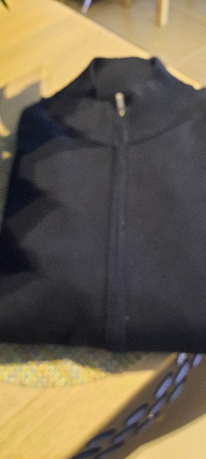 een zeer nooie trui heren xxxlarse prijs 20€, Kleding | Heren, Bodywarmers, Ophalen