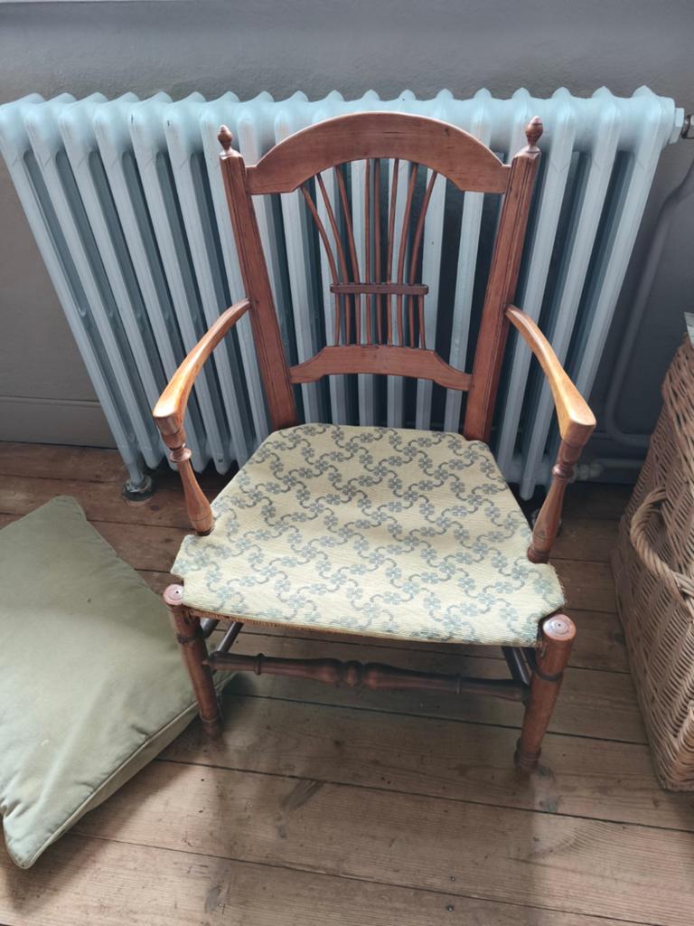 Fauteuil en bois art déco, Enlèvement