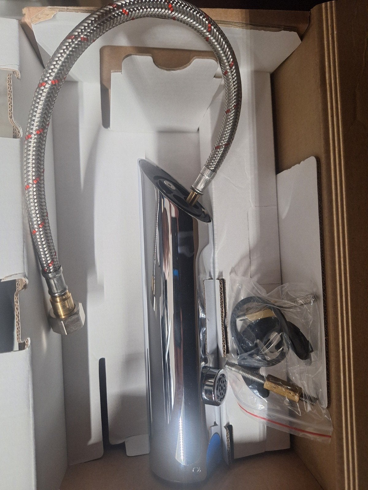 Kranen nieuw loodgieters materiaal doorstroomtoestel 220v, Ophalen of Verzenden, Chroom