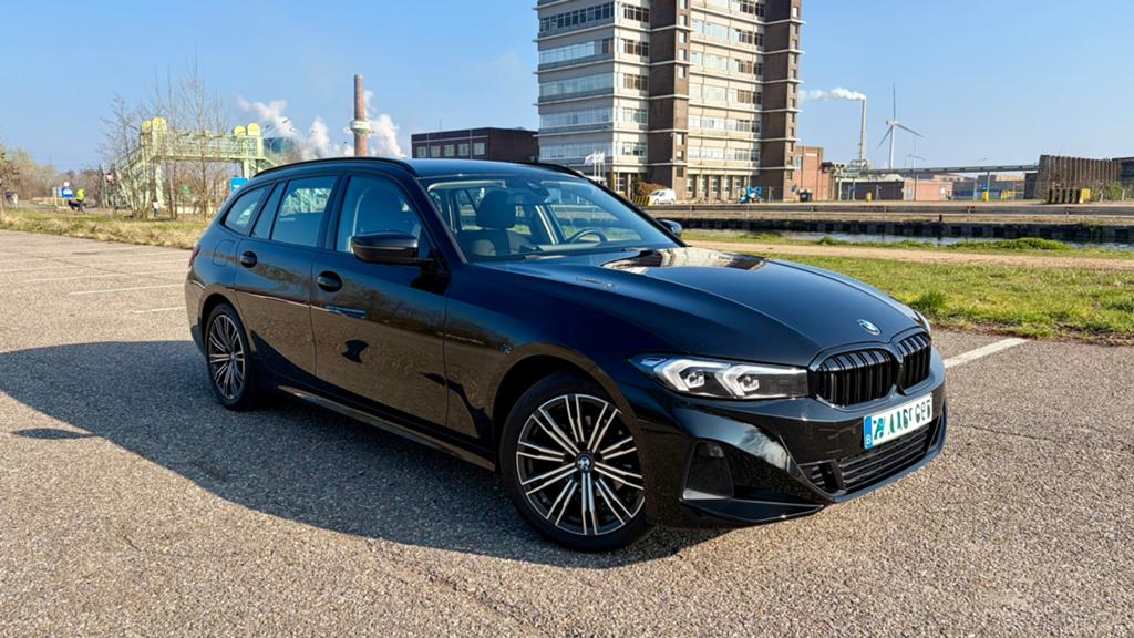 BMW 318i Touring Sport Automaat 2024 absolute nieuwstaat!, Auto's, BMW, Particulier, 3 Reeks, ABS, Adaptieve lichten, Airbags