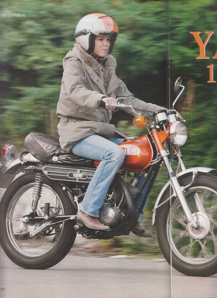 Moto Yamaha 125 AT-2 collection, Livres, Envoi, Utilisé