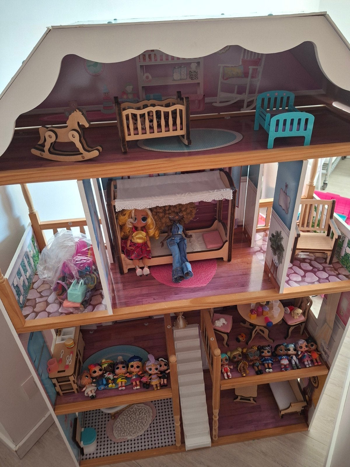 poppenhuis, lol popjes en assecoires, Kinderen en Baby's, Speelgoed | Poppenhuizen, Ophalen, Poppenhuis