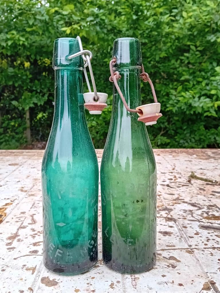 Oude vintage bierflessen JUV Peene Leffinge, Ophalen of Verzenden