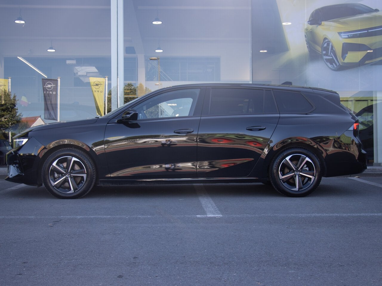 Opel Astra Sports Tourer GS 1.2T Hybrid eDCT 136PK|CAMERA|N, 0 min, Zwart, Bedrijf, 5 deurs
