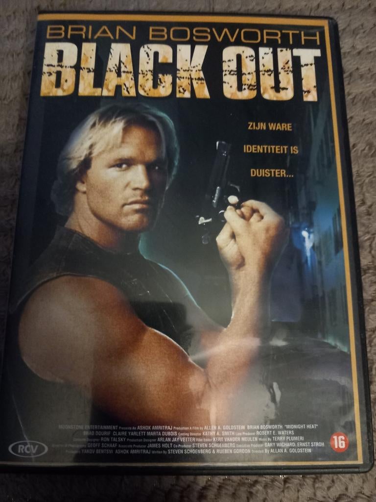 Black out, Ophalen of Verzenden