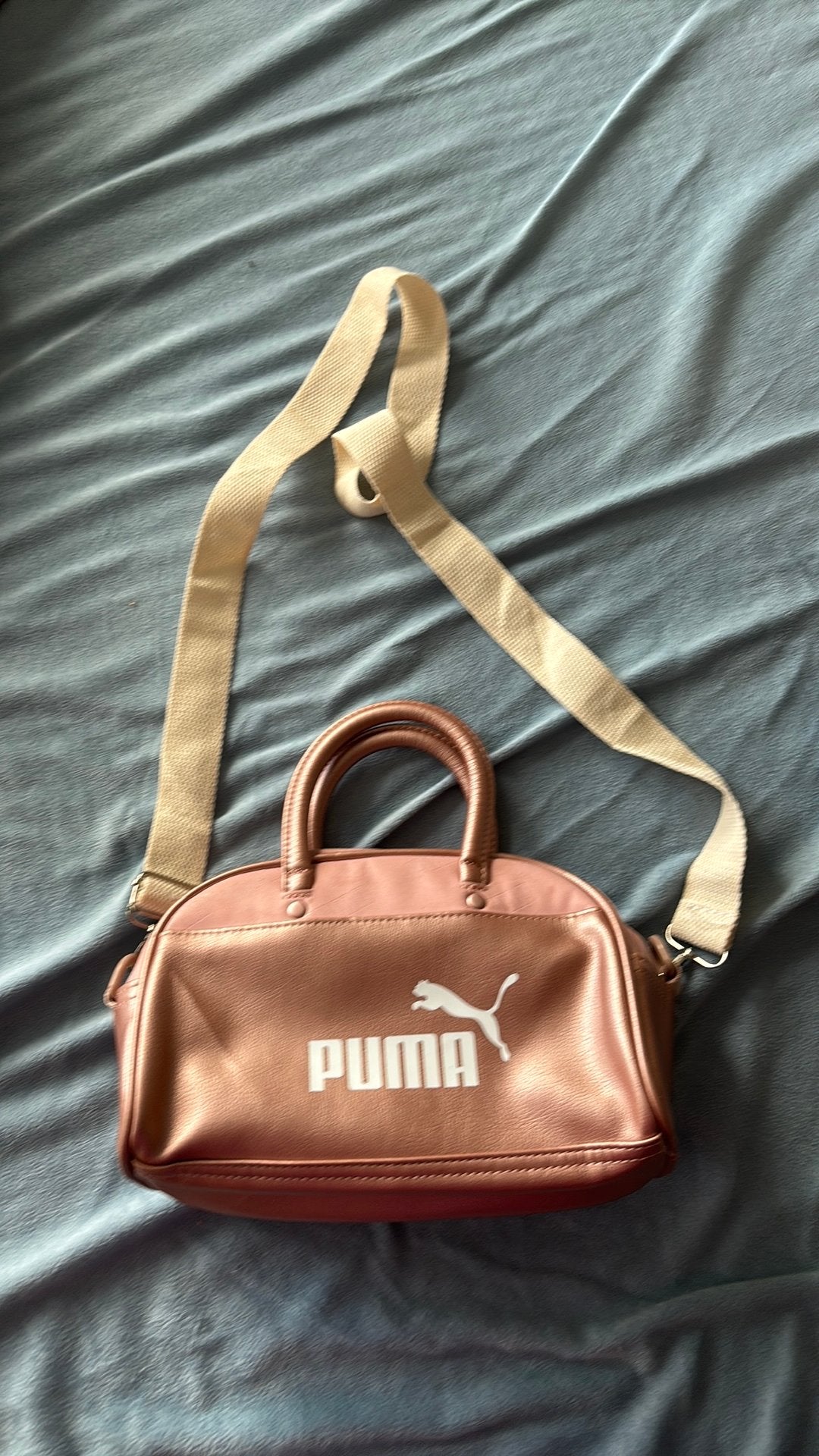 Puma dusty pink powder pink small bowling bag shoulder bag, Enlèvement, Comme neuf, Rose