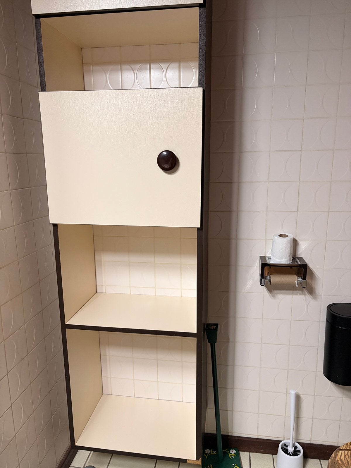 Badkamerkast hoge smalle kast, Ophalen, (Half)hoge kast, Gebruikt, 100 tot 150 cm