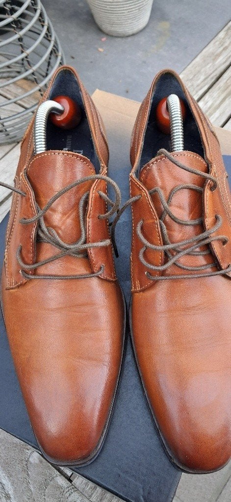 Chaussures Class de Daniel Kenneth taille 40+, Vêtements | Hommes, Daniel Kenneth, Enlèvement ou Envoi, Autres couleurs, Chaussures à lacets
