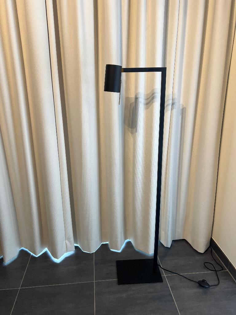 Lampadaire noir, Enlèvement, Comme neuf, 100 à 150 cm